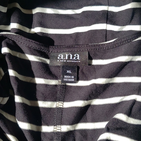 A.N.A. Dress - Picture 5 of 5